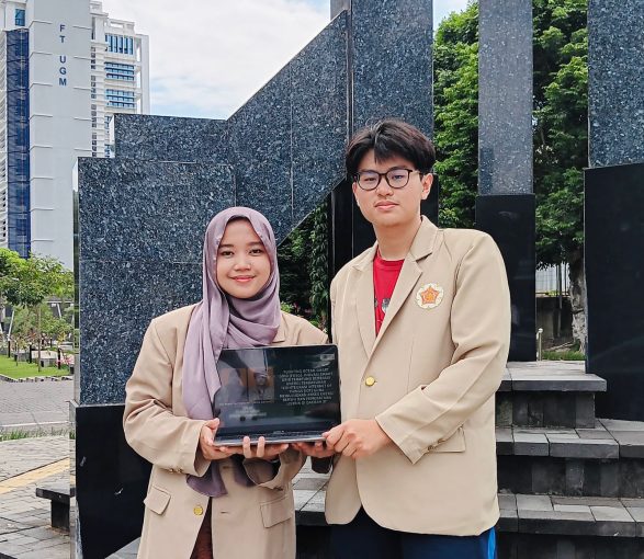 Inovasi Floating Ocean Smart Grid (FOSG) di Daerah 3T Bawa Tim Mahasiswa DTNTF Raih Juara 1 Paper Pada LKTIN UNESA 2024